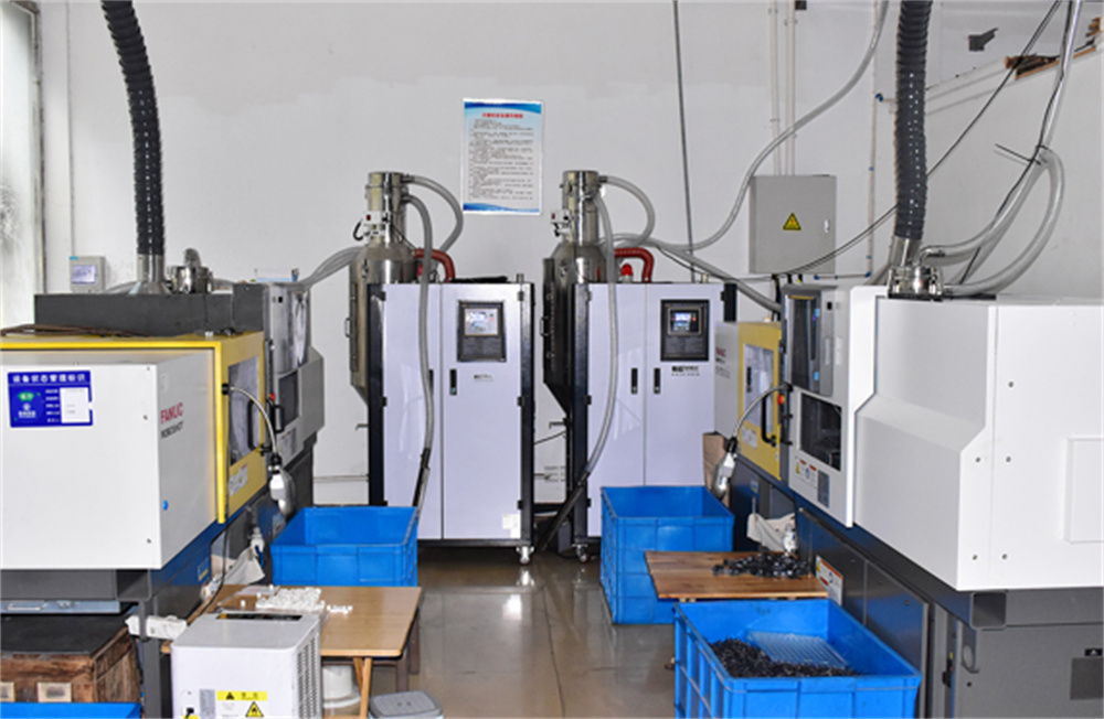 Injection molding machine